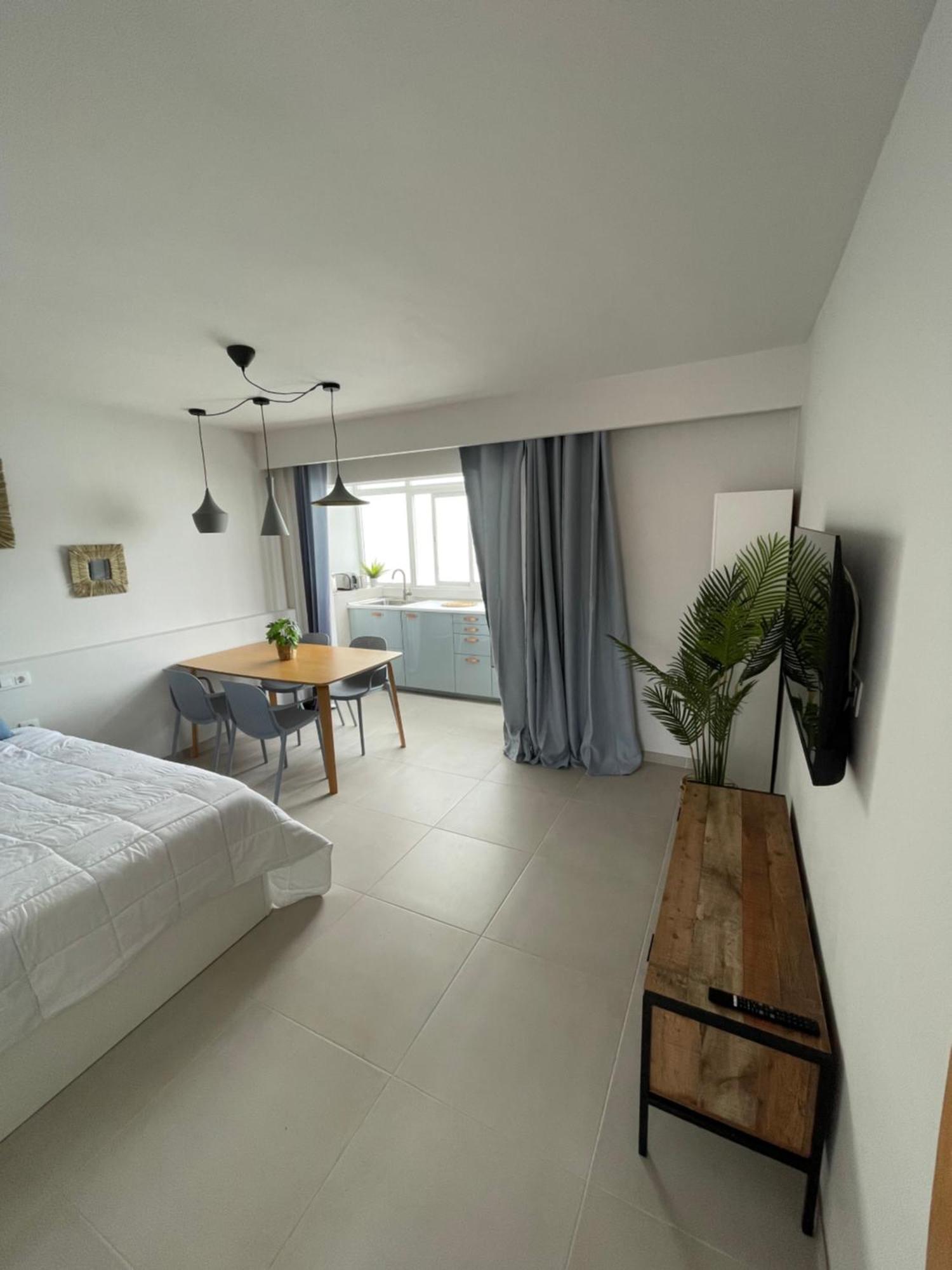 Casa Del Mar Lejlighed Costa De Antigua Eksteriør billede